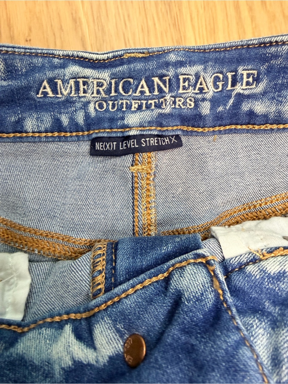 AMERICAN EAGLE OUTFITTERS Next Level Stretch X Distressed High Rise Shorts Sz 8 - Picture 6 of 11